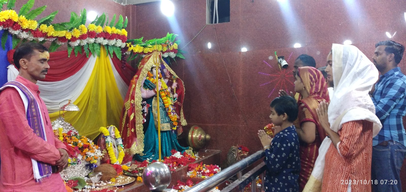 हिंदी समाचार |नवरात्रि के चौथे दिन भक्ति -...
