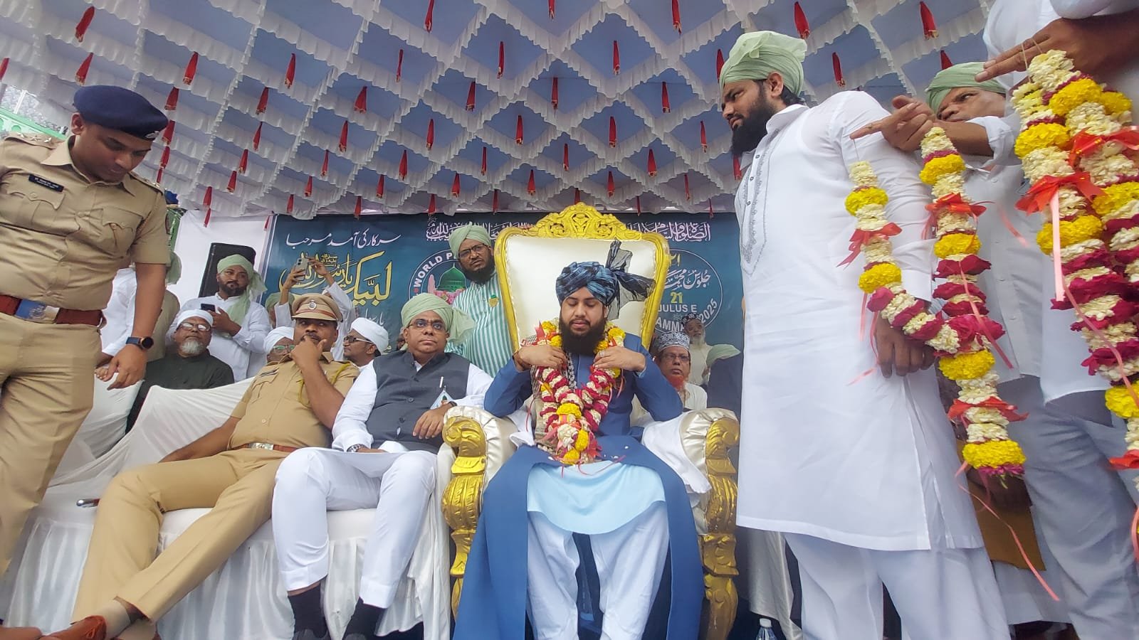 हिंदी समाचार |भिवंडी में ईद मिलादुन्नबी पर...