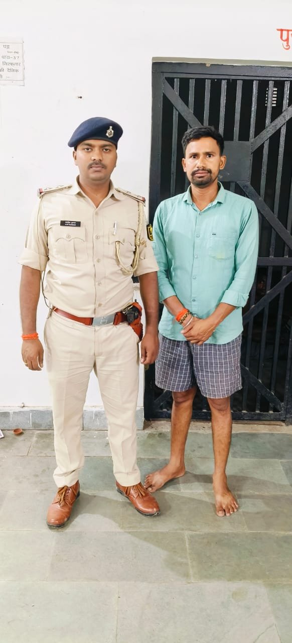 हिंदी समाचार |एक को गिरफ्तार कर पुलिस ने...