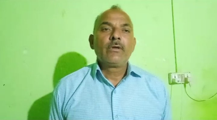 हिंदी समाचार |सीआरपीएफ के जवान पर पुलिस की...