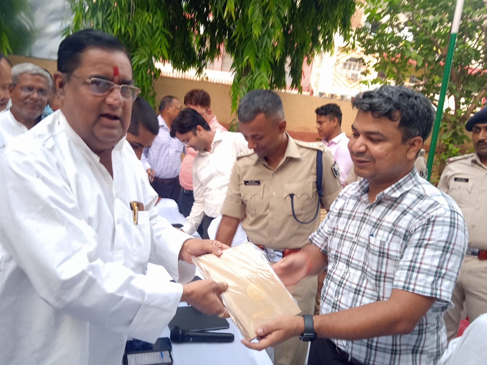 हिंदी समाचार | मोहर्रम को लेकर शांति समिति...