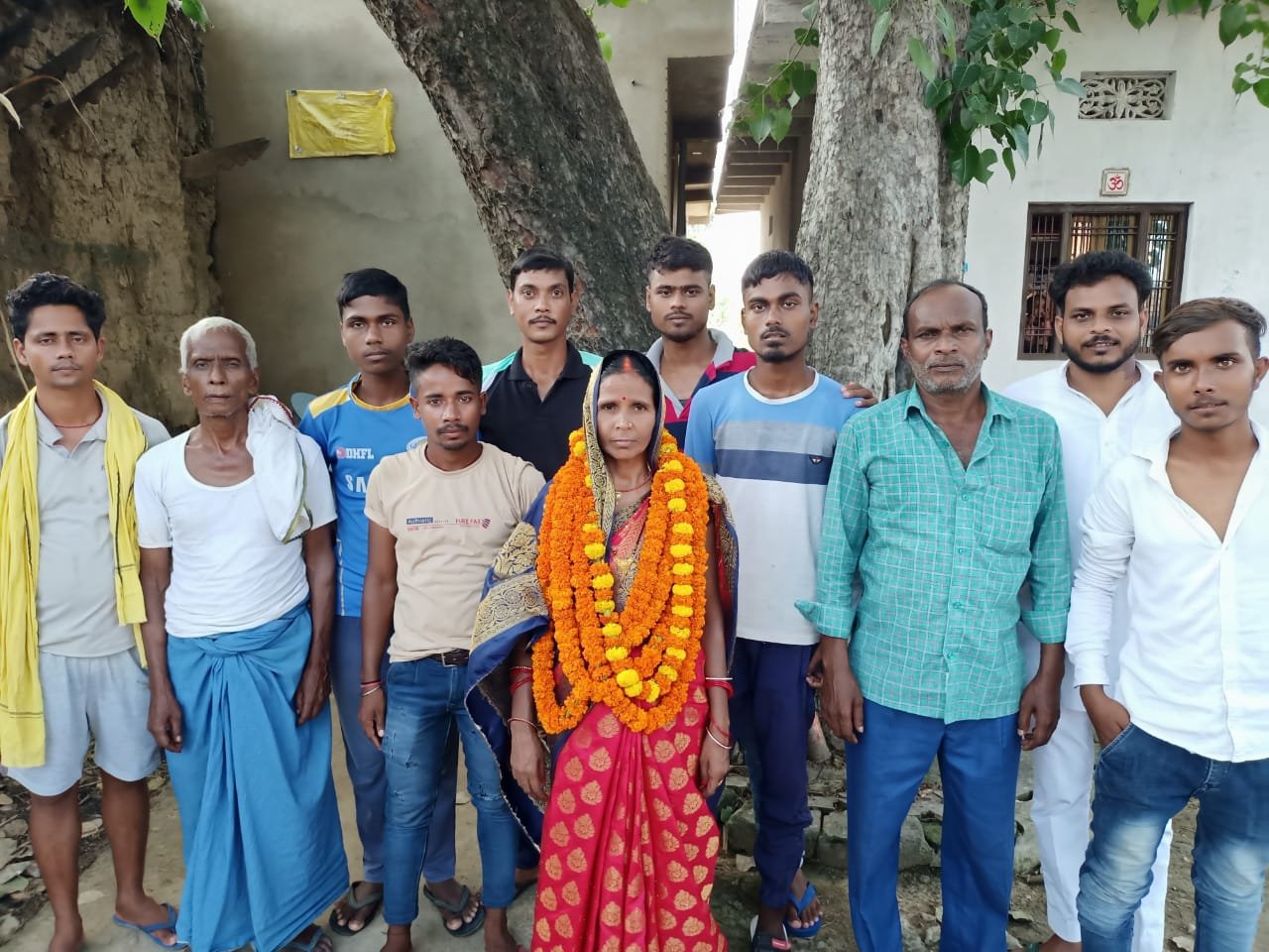 हिंदी समाचार |अमेठ पंचायत के बीडीसी...