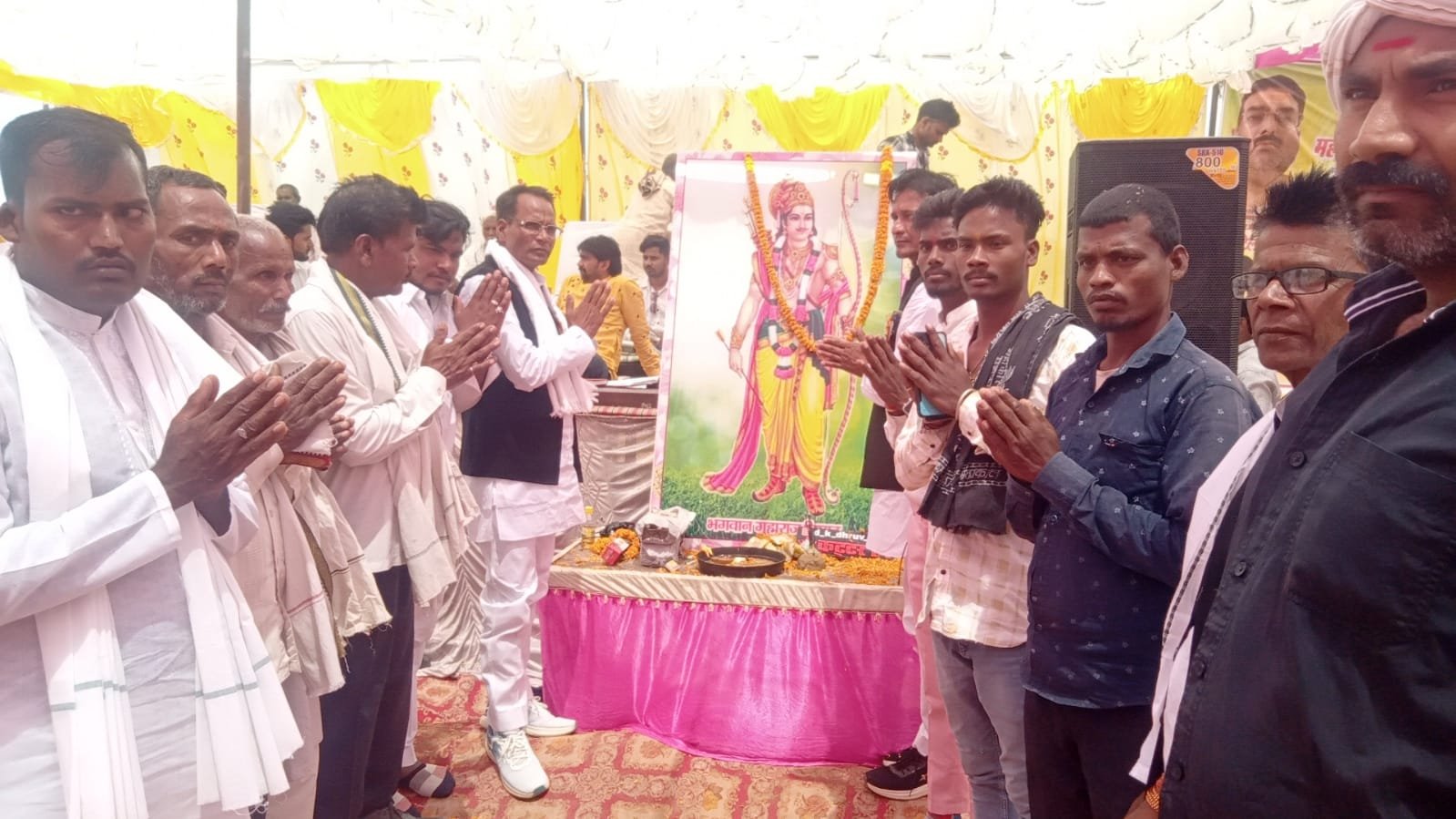 हिंदी समाचार |गयासपुर गांव में भगवान...