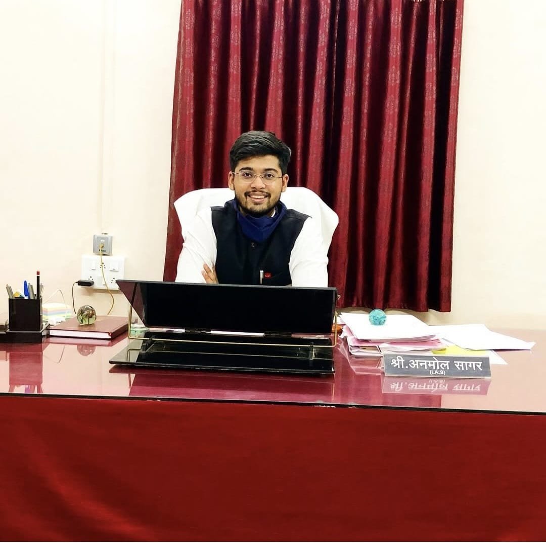 हिंदी समाचार | भिवंडी मनपा आयुक्त पद पर अनमोल सागर की नियुक्ति, अजय वैद्य का तबादला