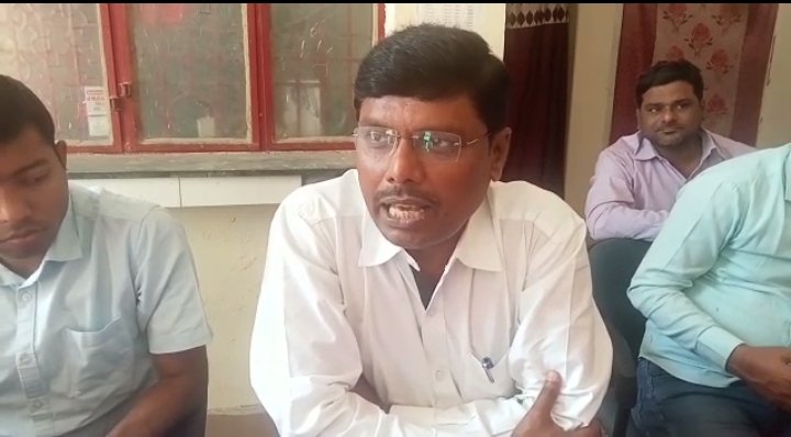 हिंदी समाचार |जनता दरबार,जमीनी विवादों के...