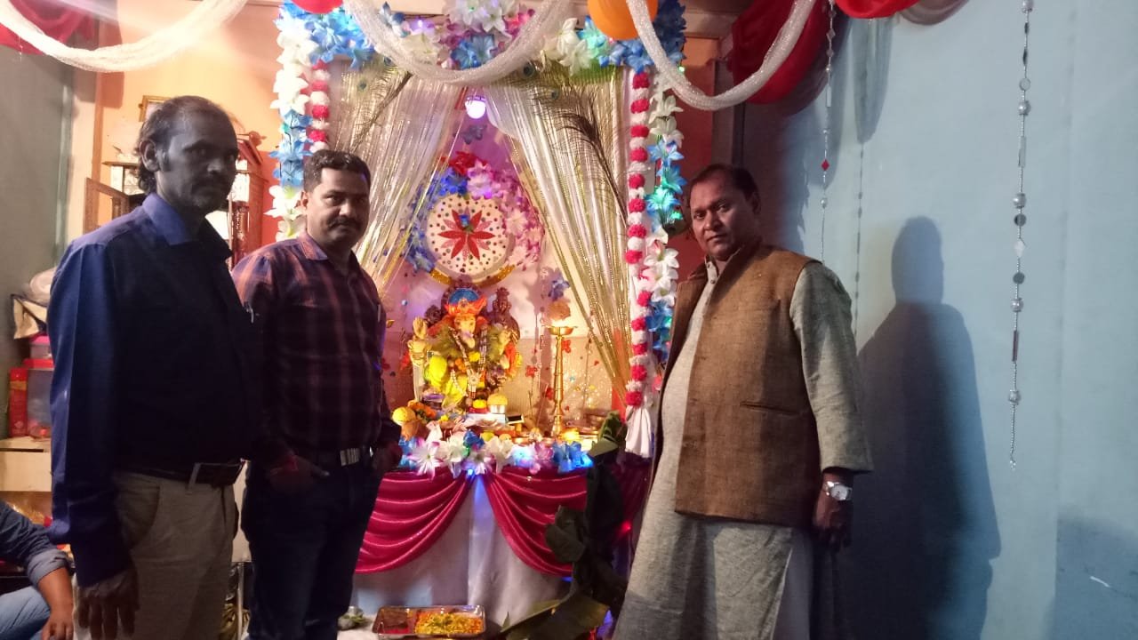 हिंदी समाचार |गोरेगांव मे सत्यनारायण कथा का...