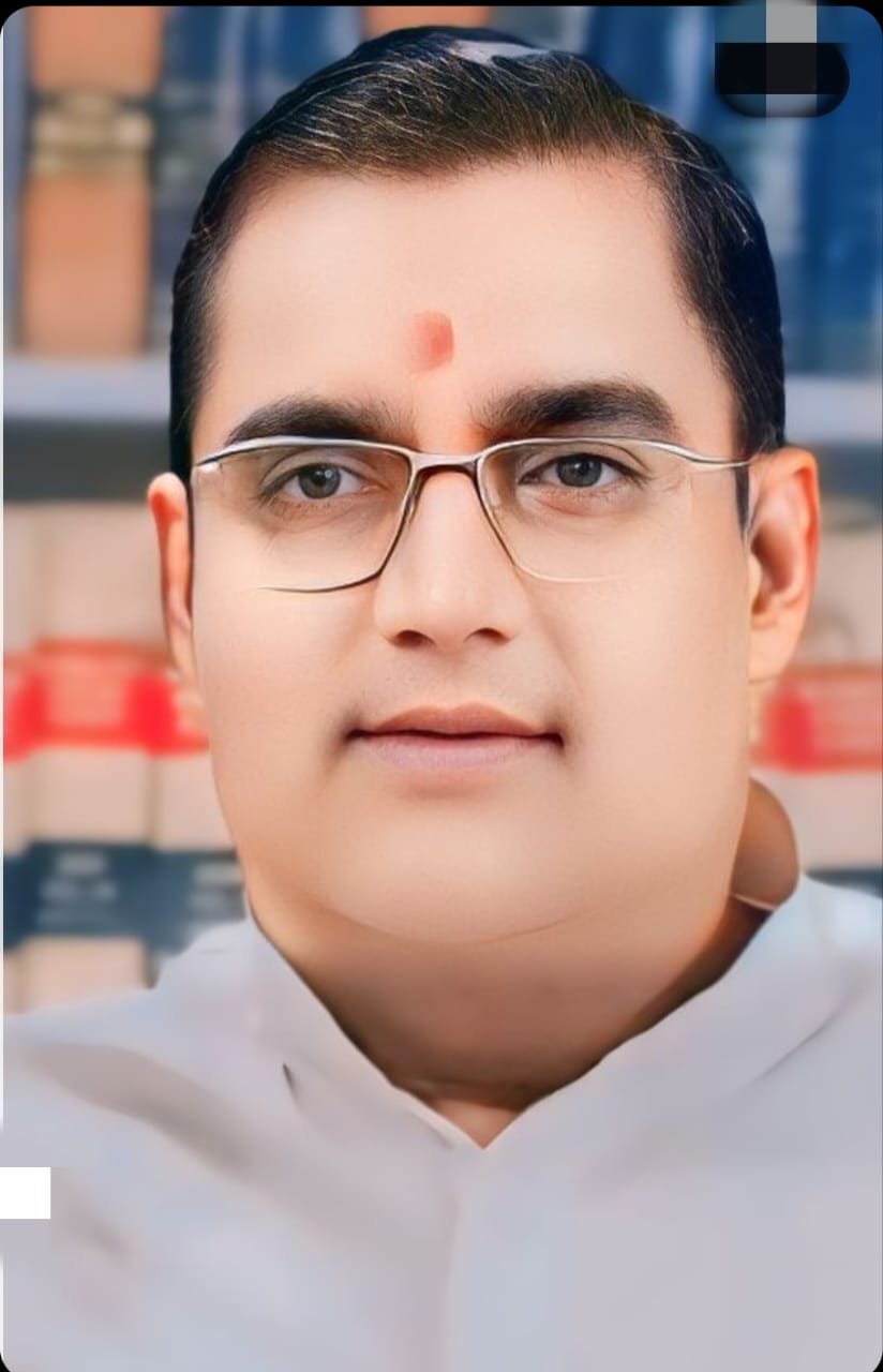 हिंदी समाचार | झारखंडी बाबा मंदिर परिसर में...