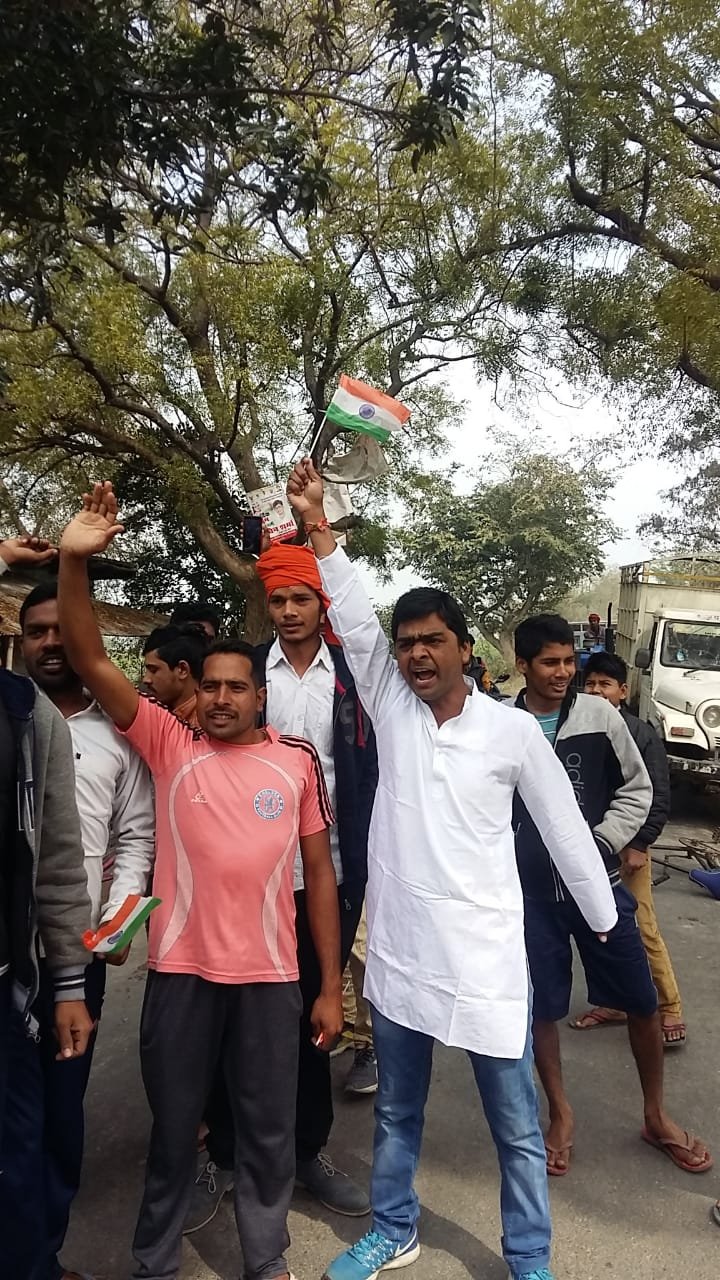 हिंदी समाचार |सरौली में शहीदों को दी गयी...