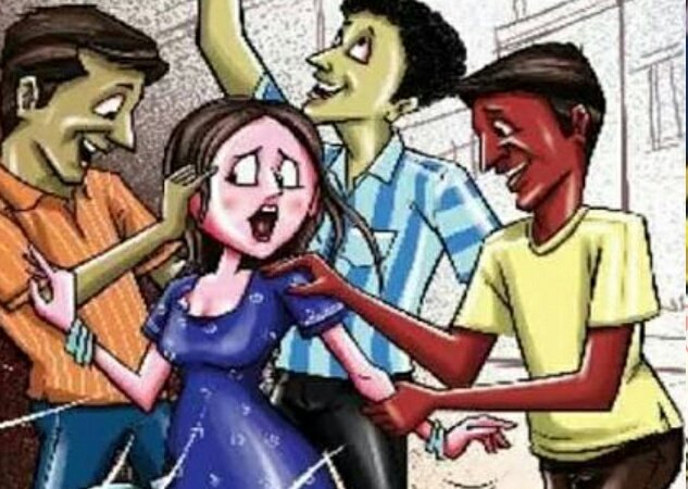 हिंदी समाचार |अश्लील हरकत करने पर थाने पर...
