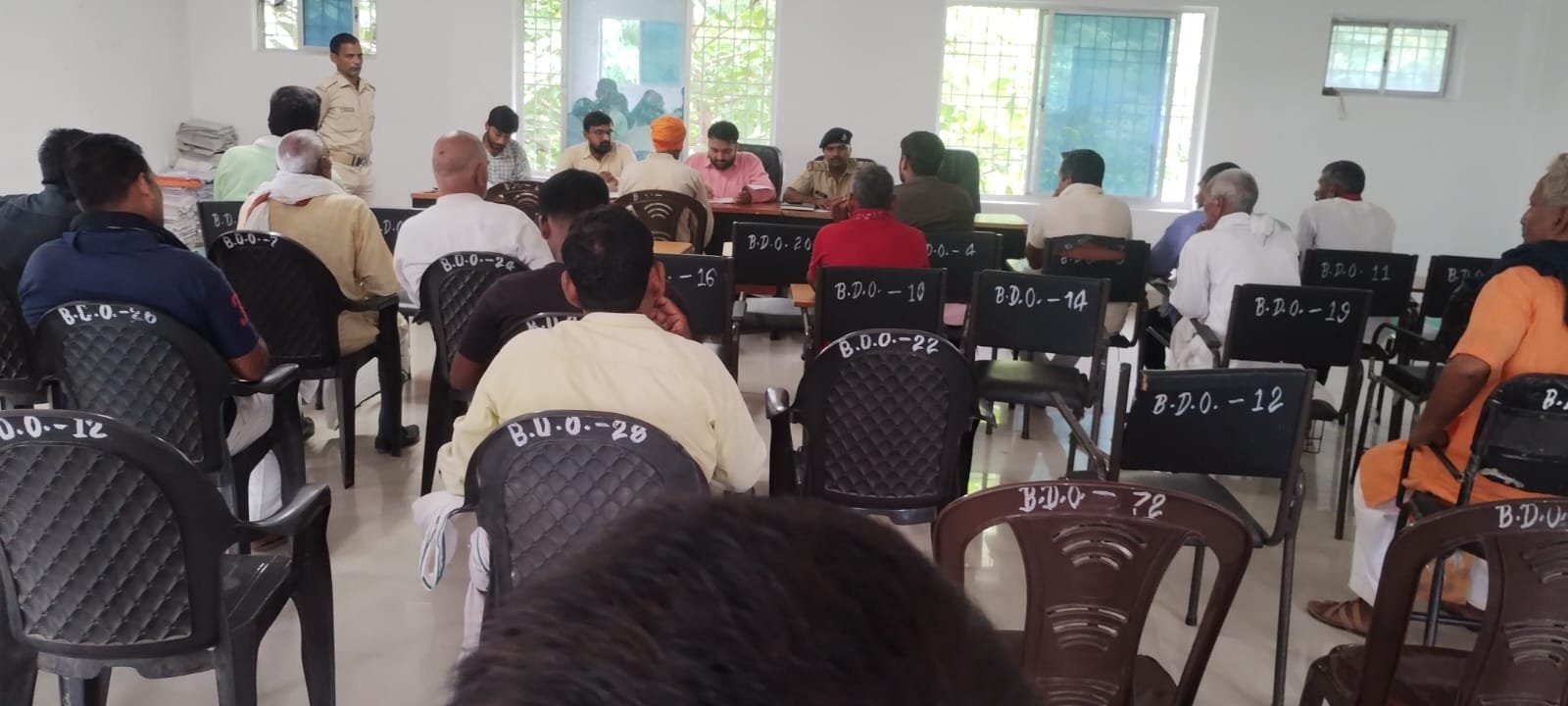 हिंदी समाचार |प्रखंड मुख्यालय में लगा जनता...