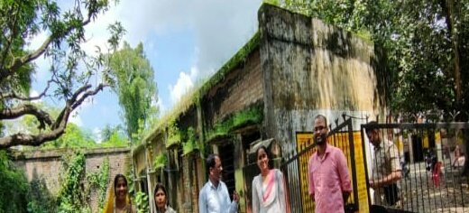 हिंदी समाचार |प्रधानाध्यापक ने मांग की,...