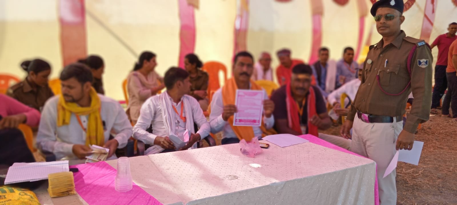 हिंदी समाचार |अग्निशमन कर्मियों द्वारा...