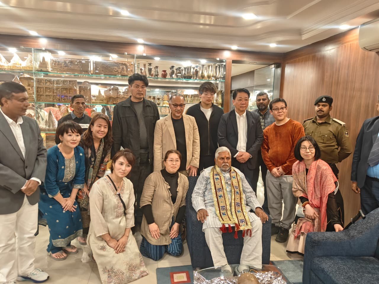 हिंदी समाचार |जापान से आए 100 सदस्यीय...