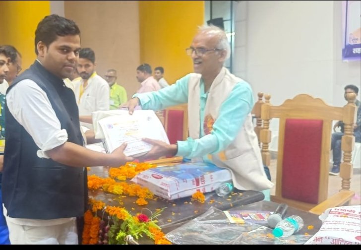हिंदी समाचार |पत्रकार दिनेश यादव दादा को...